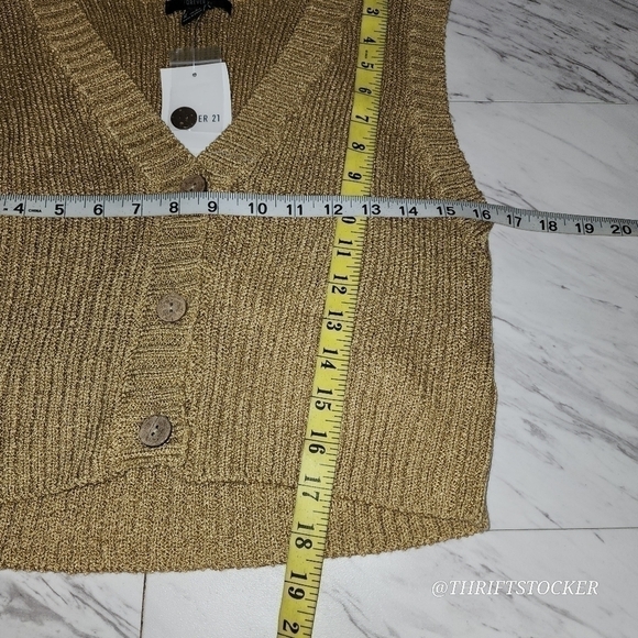 Forever 21 button front sweater vest - Picture 5 of 7